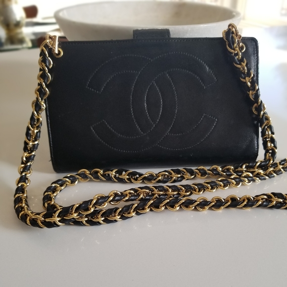 CHANEL CC Caviar Wallet on Double Weave Ch… - Picture 15 of 15